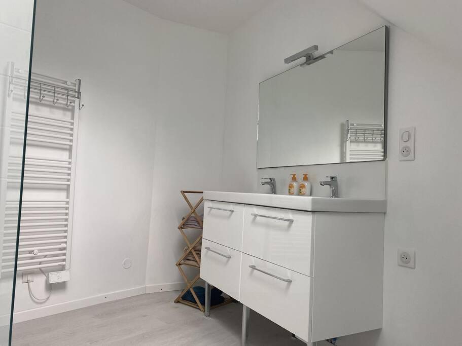 Kay Doudou 60M2 - 5 Min Aeroport - Navette - Parking Villa Bonlier ภายนอก รูปภาพ